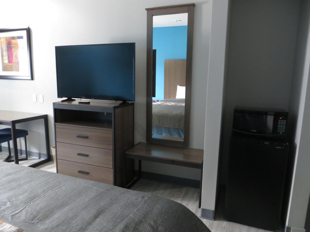 Haven Inn & Suites Willowbrook (Adults Only) Houston Extérieur photo