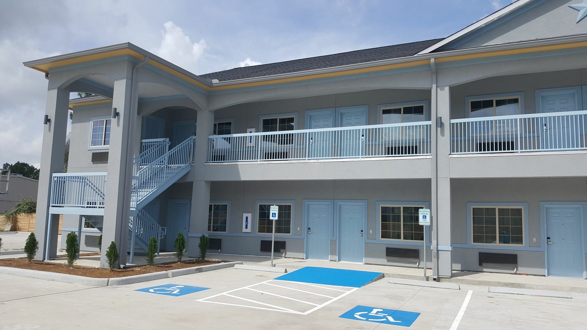 Haven Inn & Suites Willowbrook (Adults Only) Houston Extérieur photo