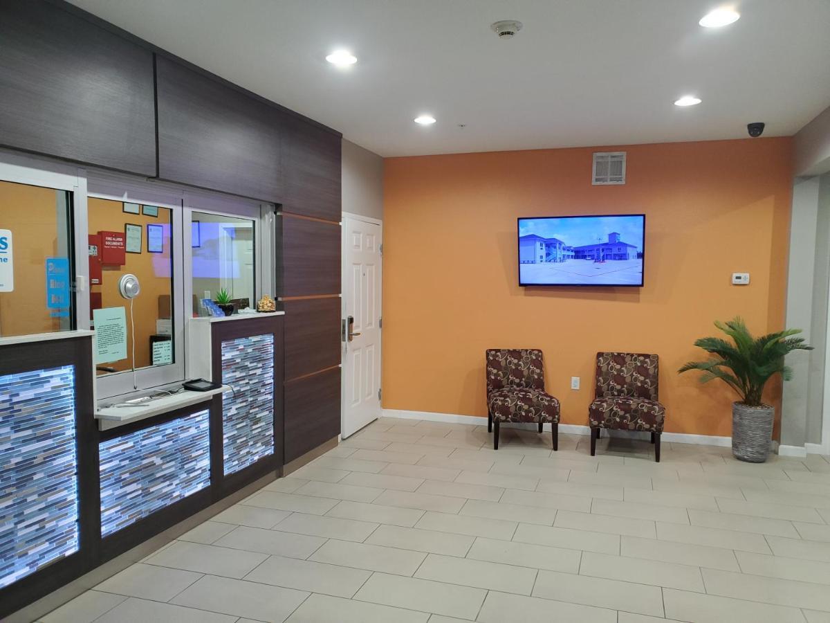 Haven Inn & Suites Willowbrook (Adults Only) Houston Extérieur photo